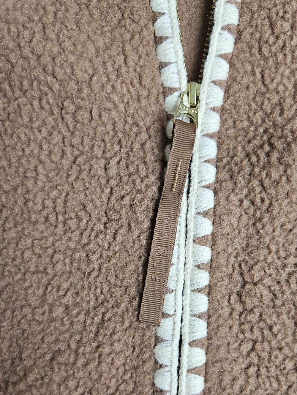 Varley Fleece - Picture 6 of 10